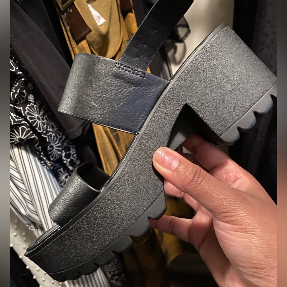 Black Platform Sandals
